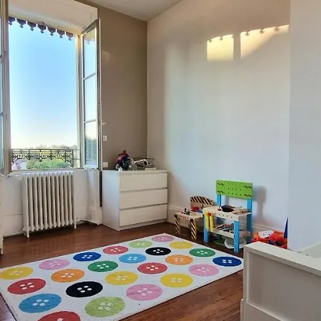 16 Pers - Splendide 8ch A 15min De Lyon Rillieux-la-Pape